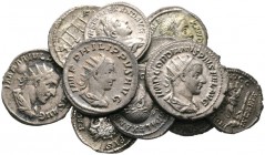  Varia & Lots   (D) Lot Römische Kaiserzeit (11). Lot mit 6 Denarii und 5 Antoniniani des 3. Jhdts., darunter ein Denarius des Septimius Severus mit C...