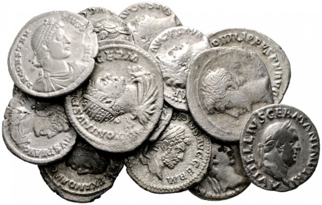  Varia & Lots   (D) Lot Römische Kaiserzeit (14). Lot mit 11 Denarii, 2 Antonini...