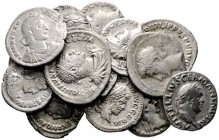  Varia & Lots   (D) Lot Römische Kaiserzeit (14). Lot mit 11 Denarii, 2 Antoniniani und 2 Siliquen, darunter Augustus (korrodiert), Claudius I. (stark...