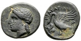  GRIECHISCHE MÜNZEN   IONIA   Leukai   (D) Bronze (1,47g), Magistrat Herakleides, ca. 350-300 v. Chr. Av.: Kopf des Apollon mit Lorbeerkranz n.l. Rv.:...