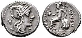 RÖMISCHE REPUBLIK   N. Fabius Pictor   (D) Denarius (3,92g), Roma, 126 v. Chr. Kopf der Roma mit geflügeltem Greifenhelm, dahinter Wertzeichen, davor...