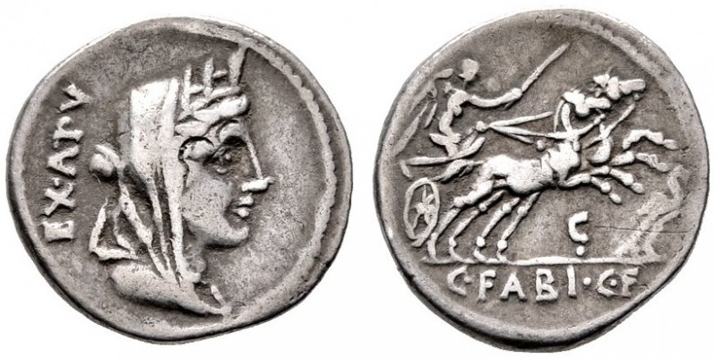  RÖMISCHE REPUBLIK   C. Fabius Hadrianus   (D) Denarius (3,85g), Roma, 102 v. Ch...