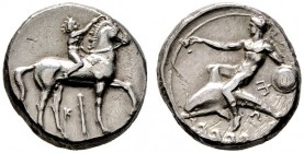  GRIECHISCHE MÜNZEN   CALABRIA   Taras   (D) Nomos/Didrachme (7,72g), ca. 340-332 v. Chr. Av.: Reiter mit Kranz n.r., darunter K und Keule. Rv.: TAPAΣ...