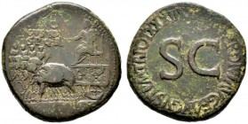  RÖMISCHE KAISERZEIT   Augustus (27 v.Chr.-14 n.Chr.)   (D) Sestertius (29,26g), Roma, posthum unter Tiberius, 36-37 n. Chr. Av.: DIVO / AVGVSTO / S P...