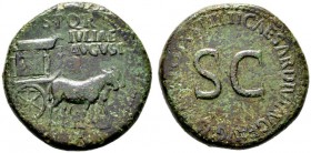 RÖMISCHE KAISERZEIT   Tiberius (14-37)   (D) Sestertius (27,41g), Roma, 22-23 n. Chr. Av.: S P Q R / IVLIAE / AVGVST, Carpentum mit Figurenschmuck ge...