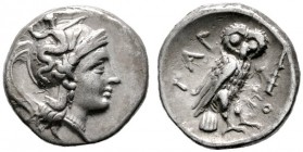 GRIECHISCHE MÜNZEN   CALABRIA   Taras   (D) Drachme (3,22g), ca. 302-280 v. Chr. Av.: Kopf der Athena mit attischem Helm n.r., auf dem Helmkessel Sky...