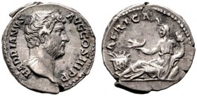  RÖMISCHE KAISERZEIT   Hadrianus (117-138)   (D) Denarius (3,49g), Roma, 134-138 n. Chr. Kopf / Africa mit Skorpion und Cornucopiae liegt auf Felsen g...