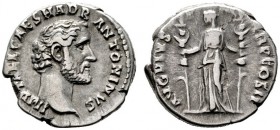  RÖMISCHE KAISERZEIT   Antoninus Pius (138-161)   (D) Denarius (3,41g), Roma, 139 n. Chr. Kopf / Fides mit zwei Standarten. RIC 21, RSC 87. s.sch.