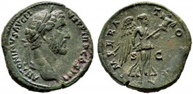  RÖMISCHE KAISERZEIT   Antoninus Pius (138-161)   (D) Sestertius (24,01g), Roma, 143-144 n. Chr. Kopf mit Lorbeerkranz / Victoria mit Tropaeum. RIC 71...