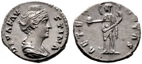  RÖMISCHE KAISERZEIT   Faustina Maior (138-141)   (D) Denarius (3,08g), Roma, 141-161 n. Chr. Büste mit Perlhaarbändern und Drapierung / Kaiserin-Aete...