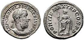  RÖMISCHE KAISERZEIT   Macrinus (217-218)   (D) Denarius (3,23g), Roma, April-Dezember 217 n. Chr. Büste mit Lorbeerkranz und Kürass / Securitas mit S...