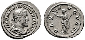  RÖMISCHE KAISERZEIT   Maximinus I. Thrax (235-238)   (D) Denarius (3,12g), Roma, März 235-Januar 236 n. Chr. Büste mit Lorbeerkranz, Drapierung und K...
