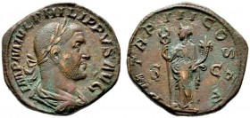  RÖMISCHE KAISERZEIT   Philippus I. Arabs (244-249)   (D) Sestertius (16,77g), Roma, 246 n. Chr. Büste mit Lorbeerkranz, Drapierung und Kürass / Felic...