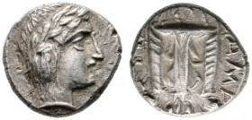  GRIECHISCHE MÜNZEN   ILLYRIA   Damastion   (D) Tetrobol (2,19g), ca. 380-365/360 v. Chr. Kopf der Athena / Dreifuß. May Gruppe VI, S. 79, 5-6. Leicht...