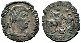  RÖMISCHE KAISERZEIT   Magnentius (350-353)   (D) Maiorina (5,90g), Aquileia, 2. Offizin, 350-351 n. Chr. Büste mit Drapierung und Kürass, dahinter A ...