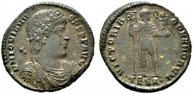  RÖMISCHE KAISERZEIT   Iovianus (363-364)   (D) AE 1/Doppelmaiorina (8,27g), Thessalonica (Saloniki), 1. Offizin, 363-364 n. Chr. Büste mit Lorbeer-Ro...