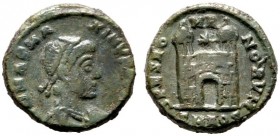  RÖMISCHE KAISERZEIT   Magnus Maximus (383-388)   (D)  Usurpator im Westen. AE 4 (1,53g), Aquileia, 2. Offizin, Sommer 387-August 388 n. Chr. Av.: D N...
