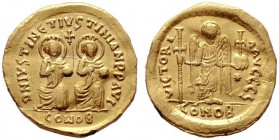  BYZANTINISCHE MÜNZEN   Iustinus I. und Iustinianus I. (527)   (D) Solidus (4,25g), Constantinopolis, 6. Offizin, April-August 527 n. Chr. Av.: D N IV...