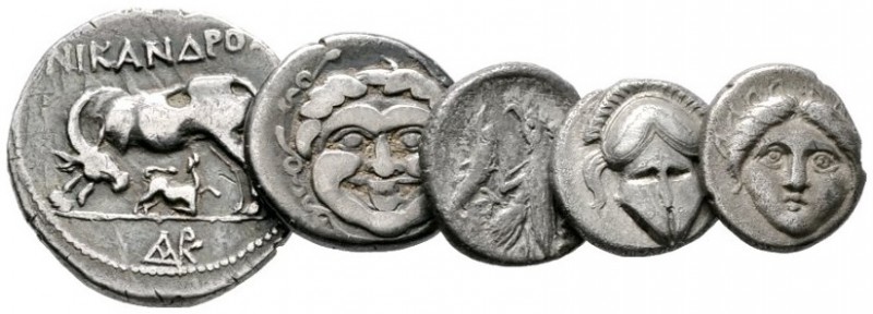  Varia & Lots   (D) Lot Griechen (5). Lot mit 5 verschiedenen Silbermünzen: 1 Dr...