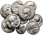  Varia & Lots   (D) Lot Griechen (12). Lot mit 12 Silbermünzen, meist aus Süditalien, Didrachmen und Teilstücke, einige Exemplare mit stärkeren Korros...