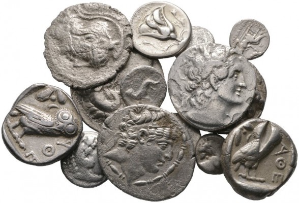  Varia & Lots   (D) Lot Griechen (14). Lot mit 14 griechischen Silbermünzen, Tet...