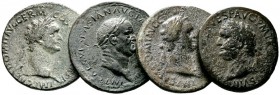  Varia & Lots   (D) Lot Römische Kaiserzeit (4). Lot mit 4 Sestertii: Vespasianus, Titus und Domitianus (2x), korrodierte Oberflächen, teils möglicher...
