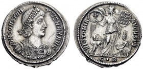 The Roman Empire   Constantius II augustus, 337 – 361  Heavy miliarense, Constantinopolis 355-361, AR 5.13 g. D N CONSTAN – TIVS MAX AVG Pearl- diadem...