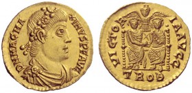 The Roman Empire   Magnus Maximus, 383 – 388  Solidus, Treveri 385-386, AV 4.44 g. DN MAG MA – XIMVS P F AVG Rosette-diademed, draped and cuirassed bu...