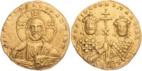 BYZANZ
Basilios II. Bulgaroktonos mit Konstantinos VIII., 976-1025. AV-Tetarteron Nomisma 1005-1025 Konstantinopolis Vs.: + IhS XIS REX REGNANTIUM, B...
