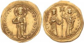 BYZANZ
Theodora, 1055-1056. AV-Histamenon Nomisma Konstantinopolis Vs.: Christos Pantokrator steht mit Evangelienbuch auf Dais v. v., Rs.: Theodora u...