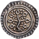 LINDAU ABTEI
Anonym. Brakteat 1185-1200 Linde mit 7 Blättern und 16 Blüten in doppeltem Wulstreif und Perlrand Berger 2519-2520; Klein/Ulmer 84; Klei...