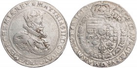 RÖMISCH-DEUTSCHES REICH
Matthias, 1608-1612-1619. Taler 1612 Wien Vs.: bekröntes geharnischtes Brustbild n. r., Rs.: bekrönter Wappenschild in Vliesk...
