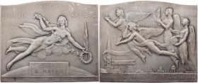 GEWERBE, HANDEL, INDUSTRIE WELTAUSSTELLUNGEN
Brüssel (1935) Versilberte Bronzeplakette 1935 v. Armand Bonnétain, ohne Hrsg.-Signatur Prämie, Vs.: LAB...