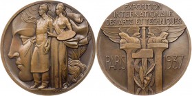 GEWERBE, HANDEL, INDUSTRIE WELTAUSSTELLUNGEN
Paris (1937) Bronzemedaille 1937 v. Pierre Turin, bei Monnaie de Paris Vs.: Muse der Malerei steht neben...