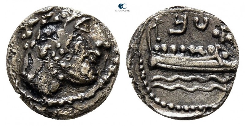 Phoenicia. Arados. Uncertain king circa 393-311 BC. 
Obol AR

8 mm., 0.55 g....