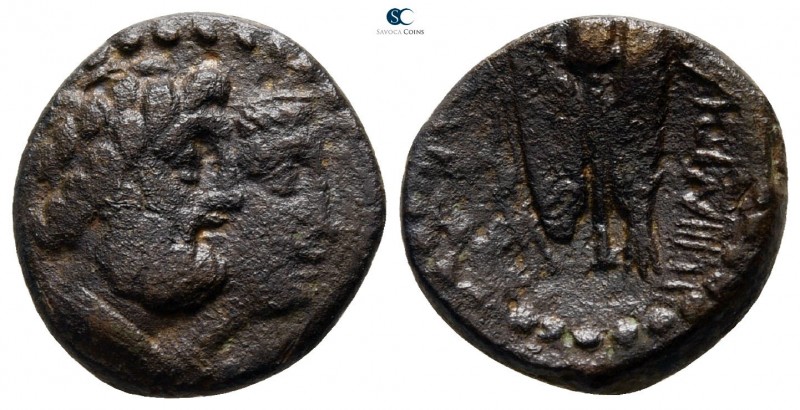 Phoenicia. Arados 136-135 BC. 
Bronze Æ

15 mm., 2.89 g.



very fine