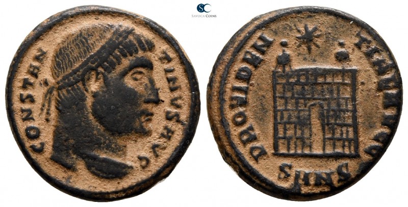 Constantinus I the Great AD 306-336. Nicomedia
Follis Æ

18 mm., 3.56 g.

...