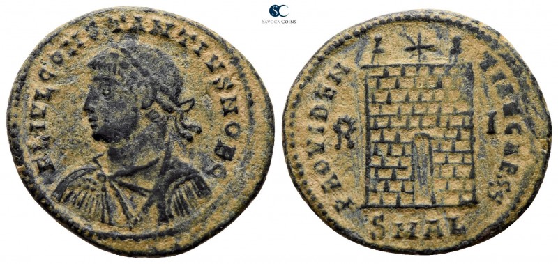 Constantius II as Caesar AD 324-337. Alexandria
Follis Æ

20 mm., 2.82 g.

...