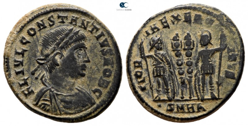 Constantius II as Caesar AD 324-337. Heraclea
Follis Æ

17 mm., 2.73 g.


...