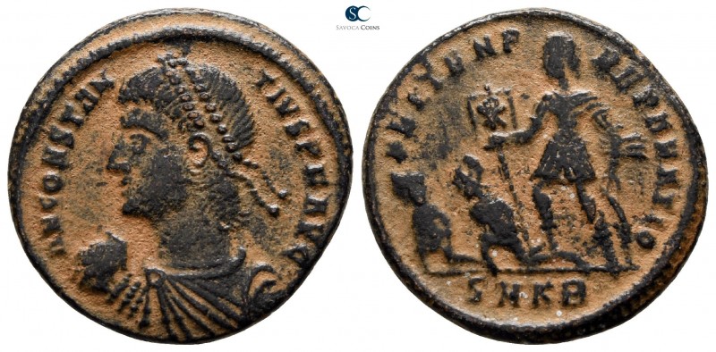 Constantius II AD 337-361. Cyzicus
Follis Æ

21 mm., 4.41 g.



very fine...