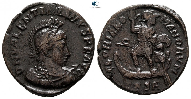 Valentinian II AD 375-392. Thessaloniki
Follis Æ

21 mm., 4.76 g.



very...