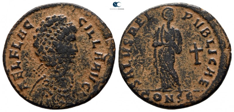 Aelia Flacilla AD 383-386. Constantinople
Follis Æ

21 mm., 3.72 g.



ne...