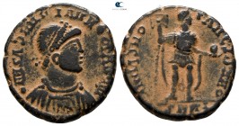 AD 393-423. Imitating Honorius. Follis Æ