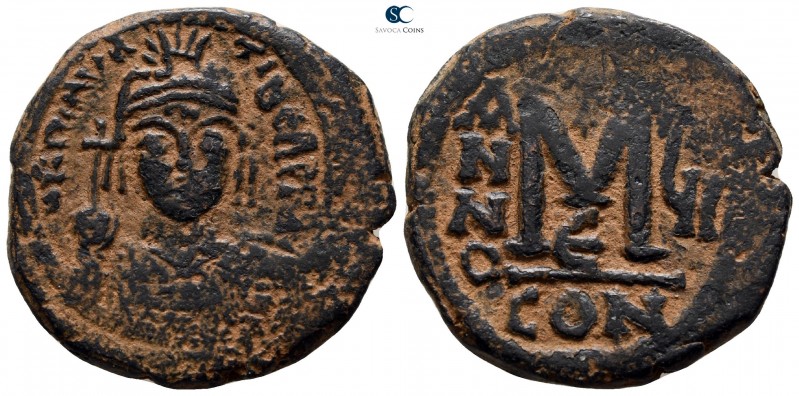 Maurice Tiberius AD 582-602. Constantinople
Follis Æ

27 mm., 10.91 g.


...