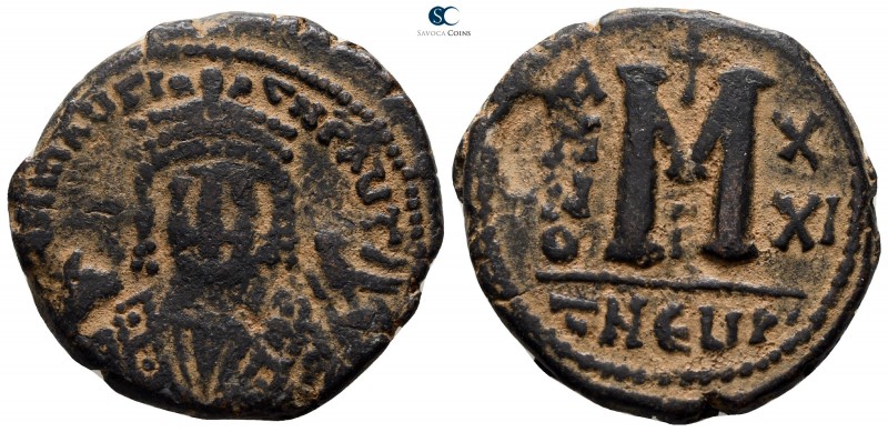 Maurice Tiberius AD 582-602. Theoupolis (Antioch)
Follis Æ

27 mm., 11.21 g....