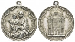 PINEROLO
Durante Vittorio Emanuele III, 1900-1943.
Medaglia ricordo del Santuario della Beata Vergine delle Grazie.
Ag, gr. 17,97 mm. 34,7
Dr. MAT...