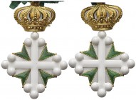 ROMA
Durante Vittorio Emanuele II e III, 1860-1943. 
Ordine dei SS. Maurizio e Lazzaro. Croce da Commendatore con mignon con nastro verde e smalti b...