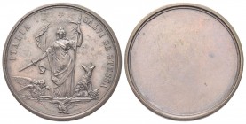 TORINO
Durante Vittorio Emanuele II, 1861-1878.
Medaglia-gettone opus sconosciuto.
Æ, gr. 9,62 mm 28,8
Dr. ITALIA - SALVI SE STESSA. L’Italia stan...