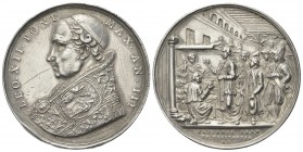 ROMA
Leone XII (Annibale Sermattei della Genga), 1823-1829.
Medaglia 1826 a. III opus G. Cerbara.
Ag, gr. 32,49 mm 42,8
Dv. LEO XII PONT - MAX AN ...