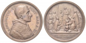 ROMA
Benedetto XV (Giacomo della Chiesa), 1914-1922.
Medaglia 1917 a. III opus F. Bianchi.
Æ, gr. 32,79 mm 44
Dr. BENEDICTVS XV - PONT MAX A III. ...